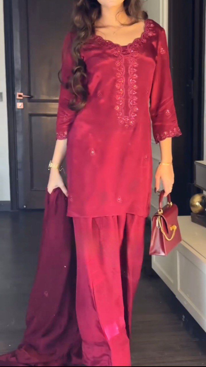 Chinon Silk Salwar Set with Flowy Dupatta – Perfect for Elegant Evenings - Jaipuri Vastra
