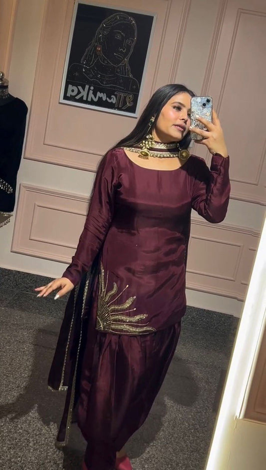 Graceful Charm in Natural Crepe Silk Suit Set with Classic Salwar and Coordinated Dupatta - Jaipuri Vastra