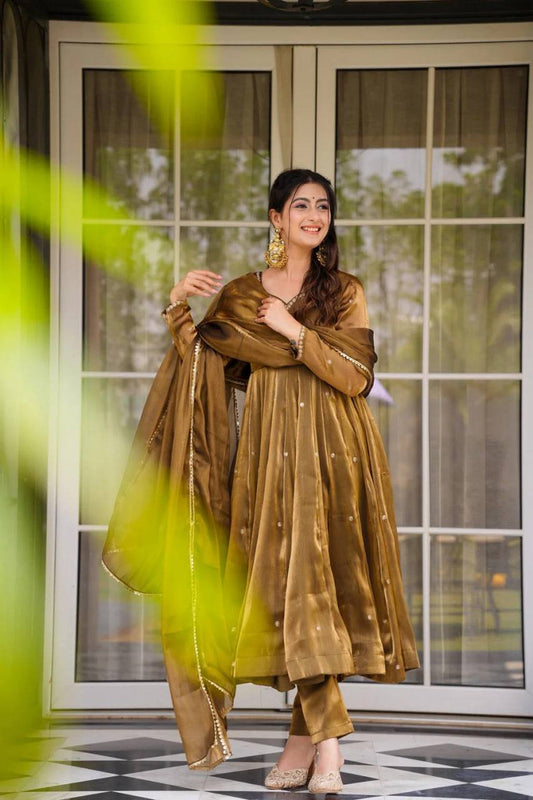 Jimi Choo Top with Thread Work Paired with Pant and Dupatta Featuring Four-Side Lace Border