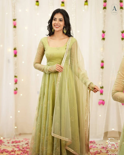 Elegant Pastel Green Embroidered Anarkali Suit With Net Dupatta – Festive & Wedding Wear