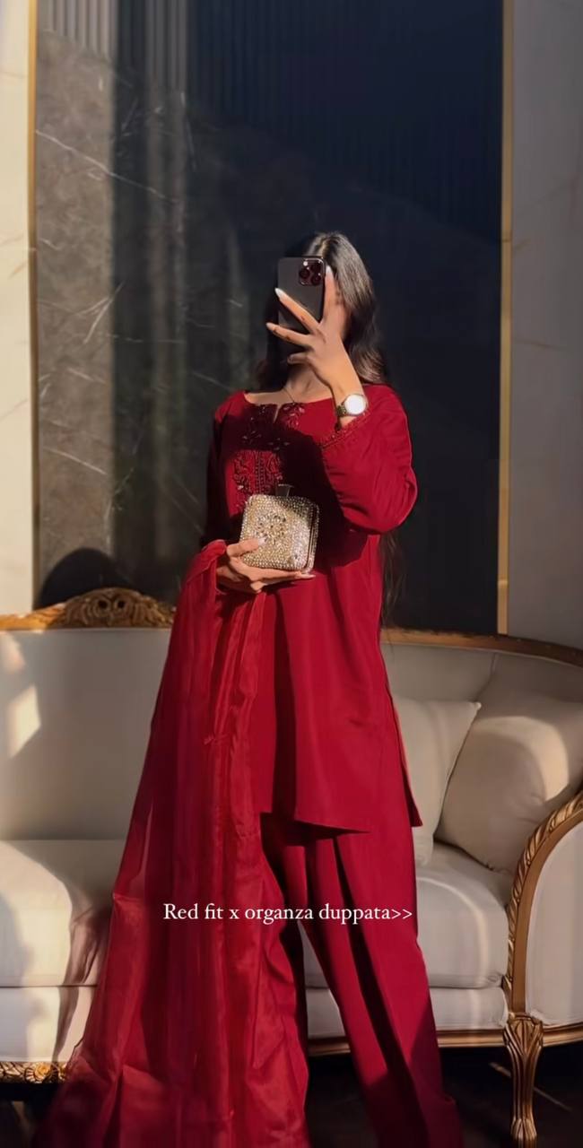 Designer Red Crepe Silk Suit with Embroidery & Farshi Salwar – Organza Dupatta | Fully Stitched Premium Set
