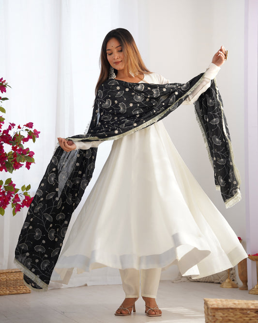 Pure Soft Vichitra Silk Fully Flared Kali Pattern Gown with Dupatta and Pant Set - Jaipuri Vastra