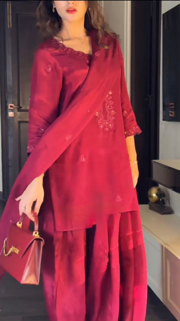 Chinon Silk Salwar Set with Flowy Dupatta – Perfect for Elegant Evenings - Jaipuri Vastra