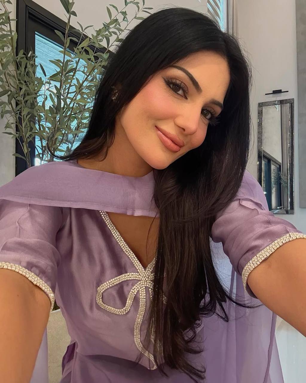 Elegant Farsi Salwar Suit in French Crepe with Beads Embroidery and Full Stitching