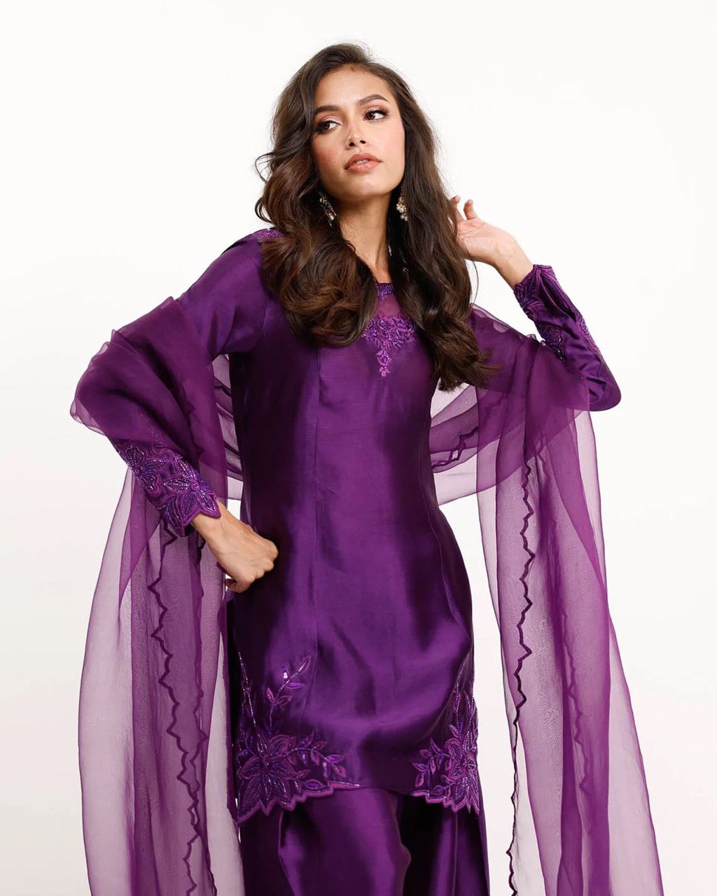 Designer Natural Crepe Top with Beaded Thread Detailing, Matched with Farshi Salwar and Butterfly Net Dupatta with Cutwork Lace