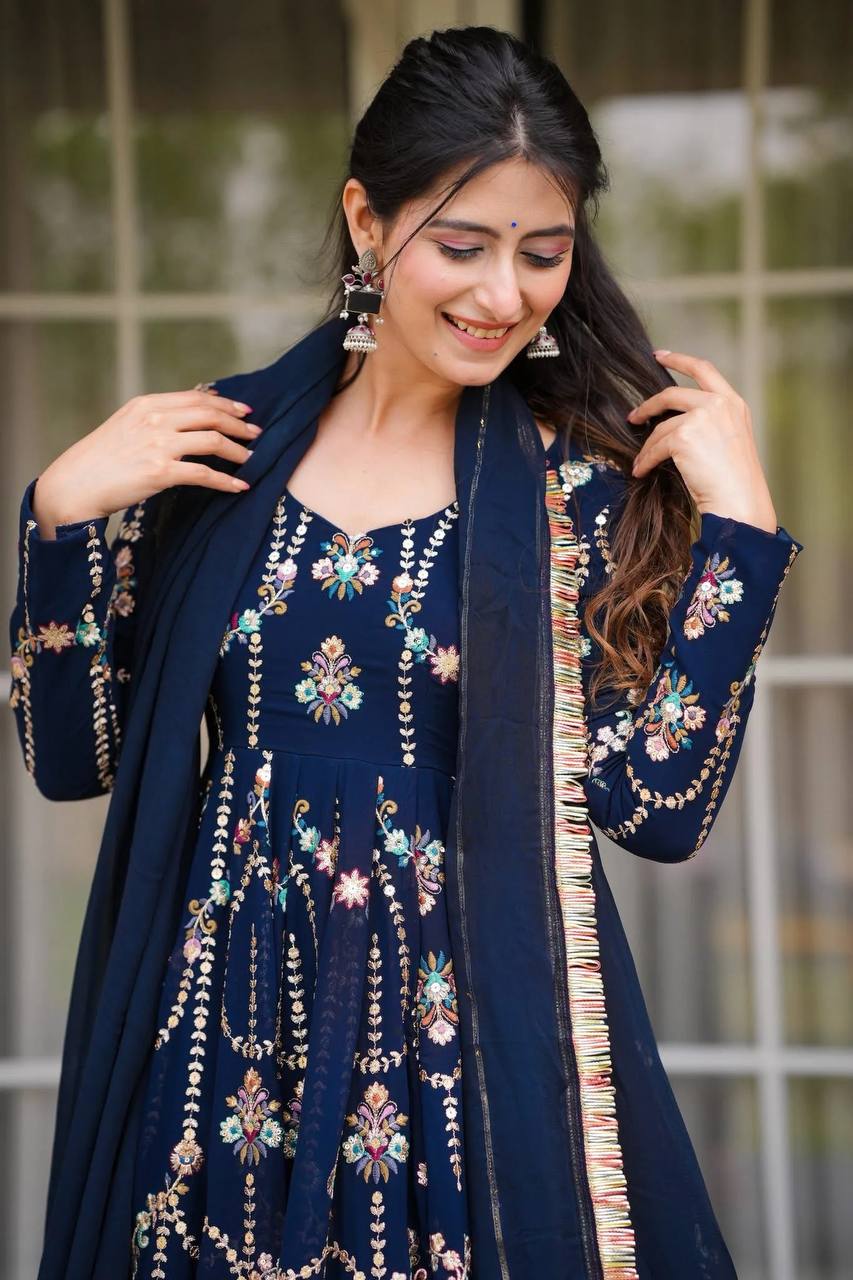 Premium Co-ord Suit Set – Faux Georgette with Soft Cotton Lining & Lace Work